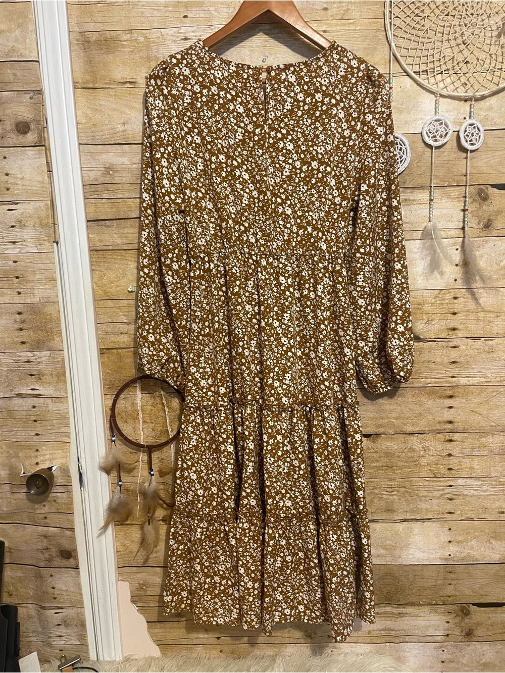 Boho Cottagecore Hayden LA Long sleeve floral midi dress with long sleeves - Picture 9 of 10